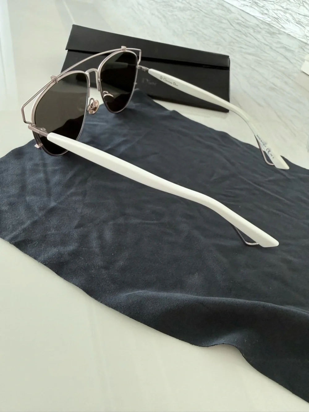 Dior Technologic Aviator Sunglasses TVG0T - Picture 9 of 16